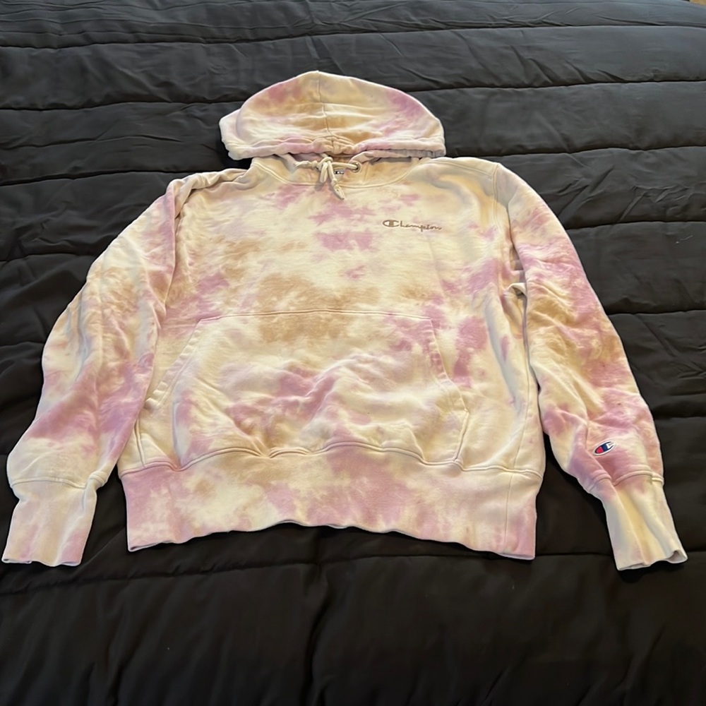 Champion tie dye hoodie (small)
